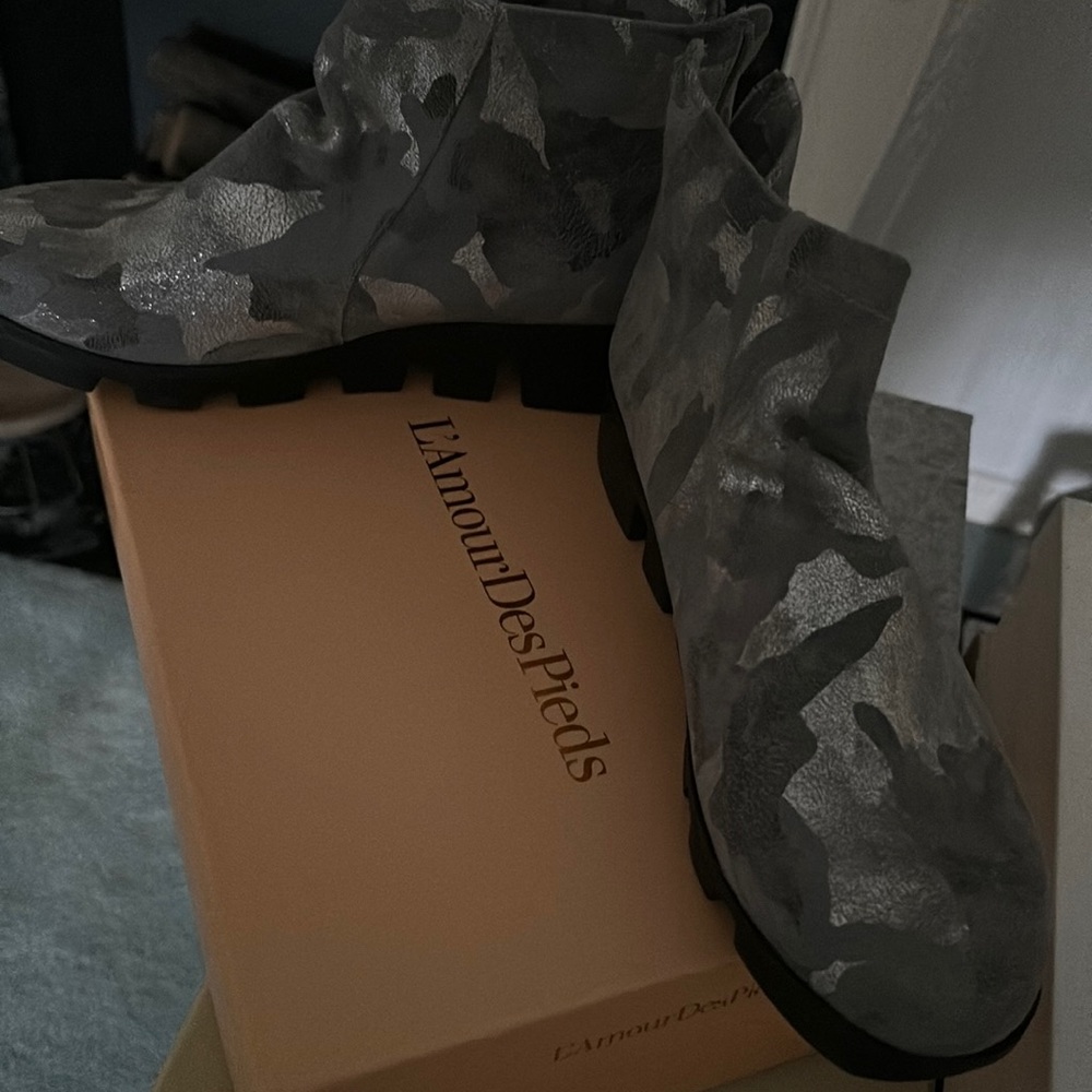 L’Amour Des Pieds size 8.5